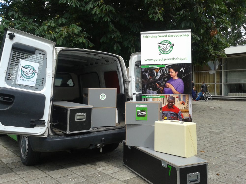 20160810_140425 Kisten voor projecten